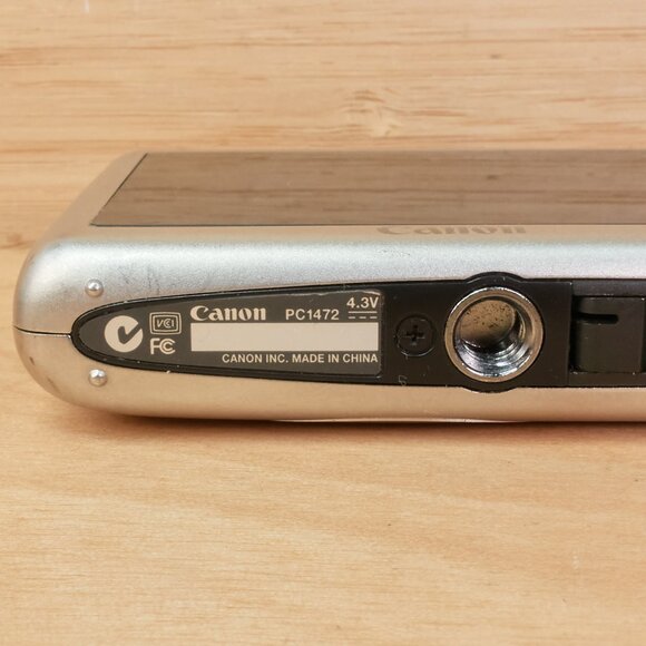 Vintage Canon PowerShot SD1400 IS / 14.1MP / 4x Zoom / Image Stabilizer / Silver - Picture 9 of 9